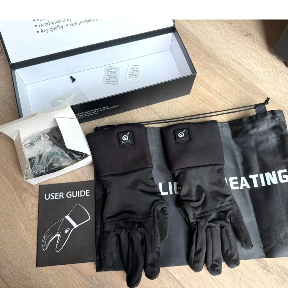SAVIOR HEAT Electric Heated Glove Liners Medium Large Rechargeable Battery nwt